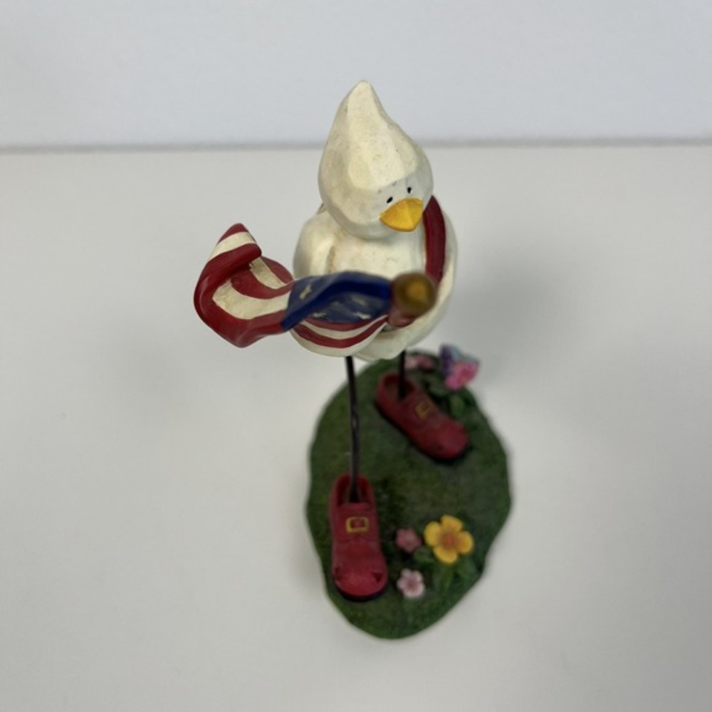 Russ‎ Berrie" TWEET ALONG WITH ME Figurine Bird With American Flag - Picture 7 of 10